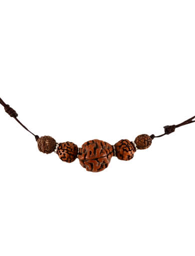 Mittelalter Halskette Roaz aus Rudrakshasamen in Beige Detailansicht